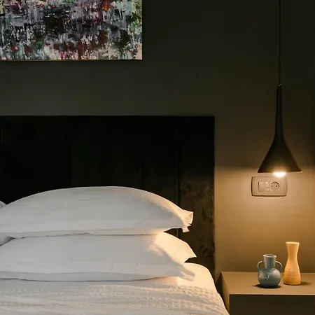 Vinothea Veranda فيلة